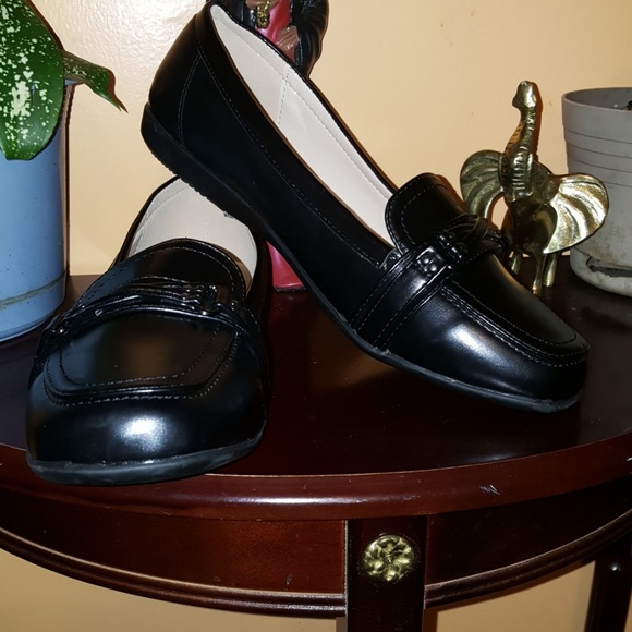 size 12 wide width shoes